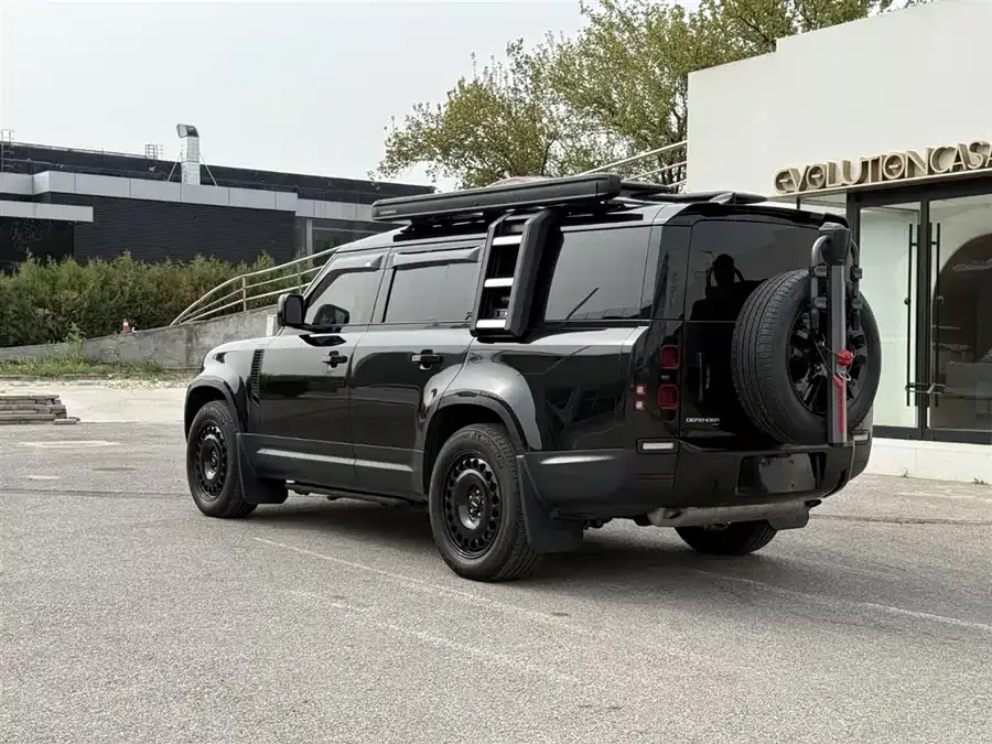 Land Rover guard Land Rover Defender 2023 130 3.0T P400 HSE 2023 — миниатюра 3