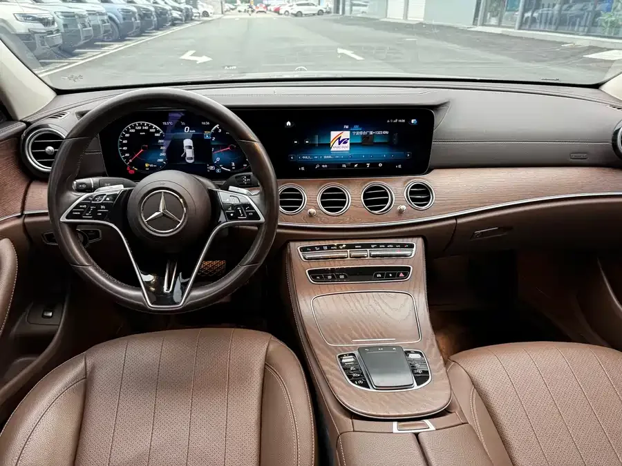 Mercedes-Benz E-Class Mercedes-Benz E-Class 2023 E 300 L Luxury Edition 2023 — миниатюра 3