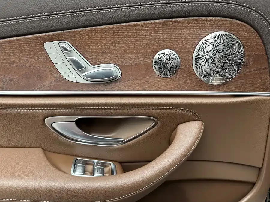 Mercedes-Benz E-Class Mercedes-Benz E-Class 2023 E 300 L Luxury Edition 2023 — миниатюра 4