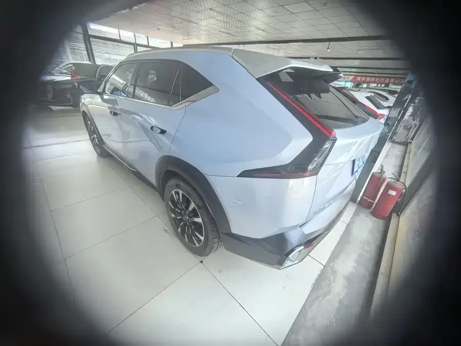 GAC Trumpchi video cool Yingku 2022 1.5T Supernova Pro Edition 2023 — миниатюра 3