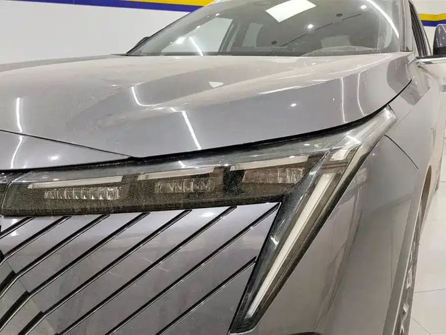 GAC Trumpchi video cool Yingku 2022 1.5T Supernova Pro Edition 2023 — миниатюра 5