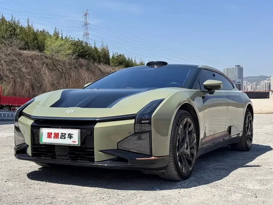 HiPhi Z 2023