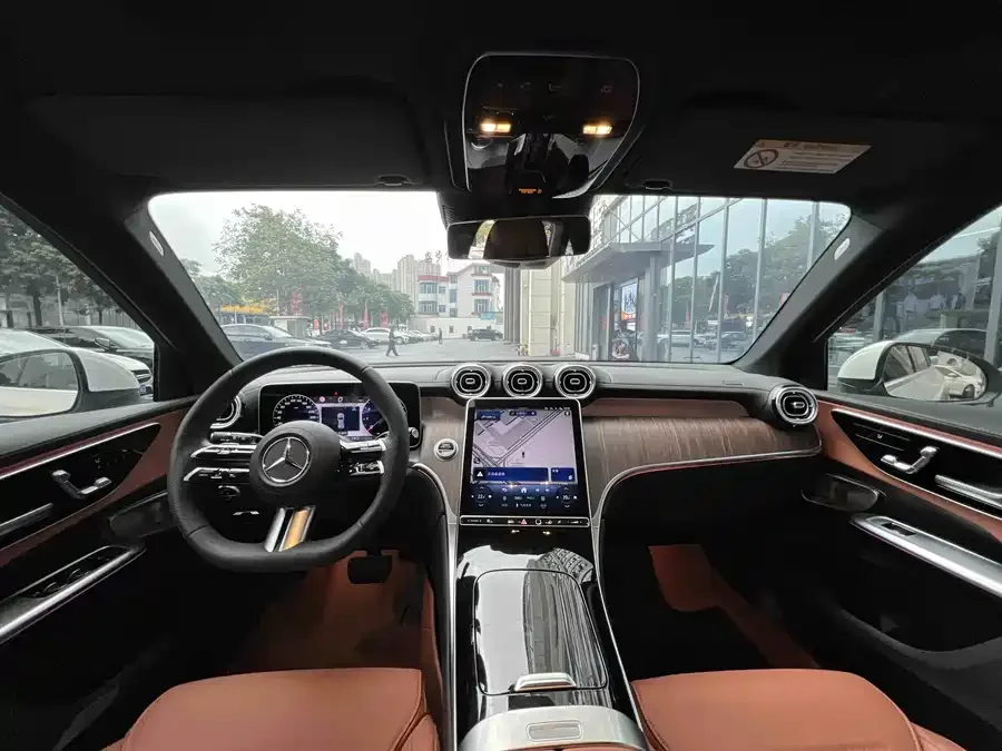 Mercedes-Benz GLC-Class 2026 Mercedes-Benz GLC 300 L 4MATIC Dynamic 5-seater 2026 — миниатюра 4