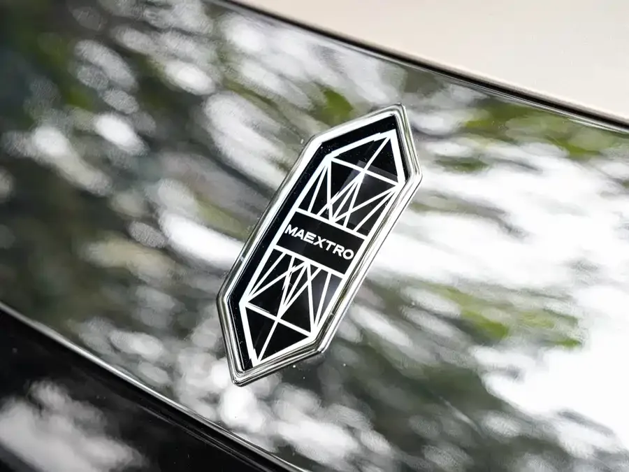 Zunjie S800 Zunjie S800 2025 Pure Electric Starry Sky Executive Edition 4-seater (192-line LiDAR) 2026 — миниатюра 4