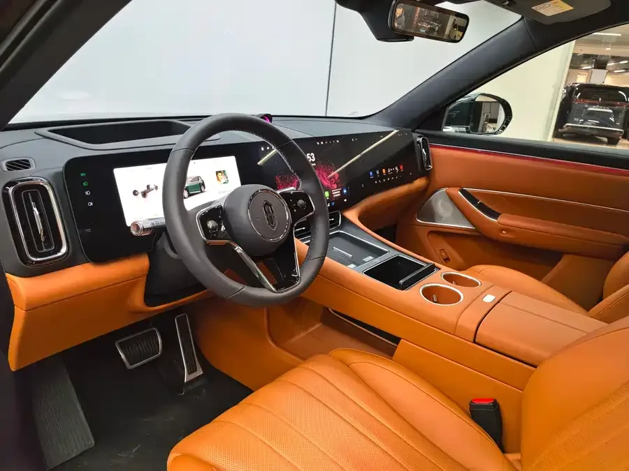 AITO M8 Wenjie M8 2025 Extended Range Ultra Edition 53.4kWh 6-Seat Version (192-line LiDAR) 2025 — миниатюра 3