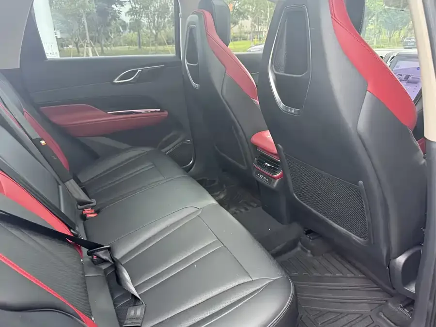 Hongqi HS3 Hongqi HS3 2023 1.5T 2WD Shanwei Edition 2023 — миниатюра 3