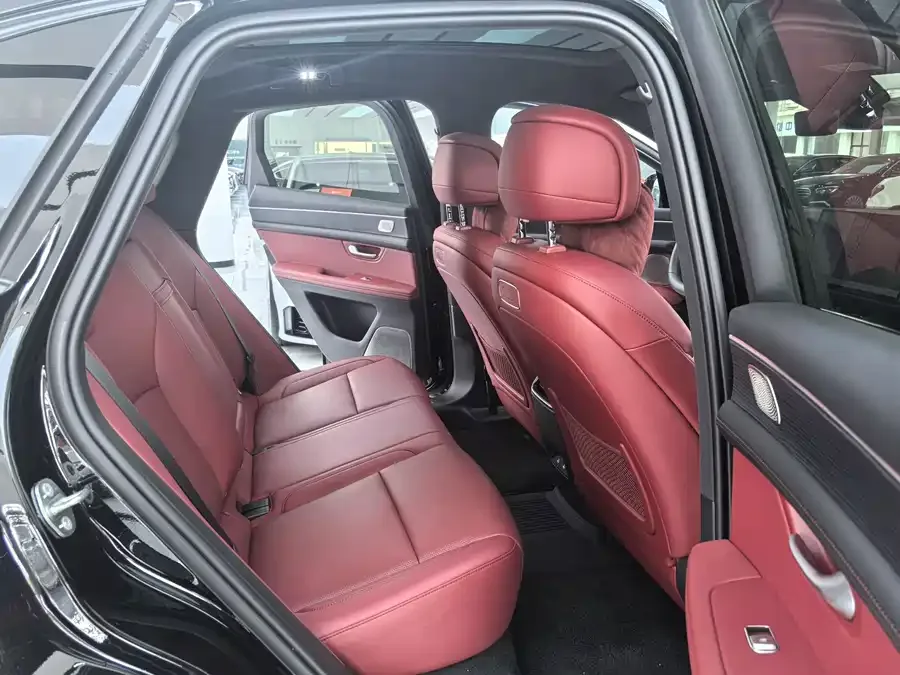 AITO M5 M5 2025 Extended Range Ultra Rear-wheel Drive 2025 — миниатюра 3