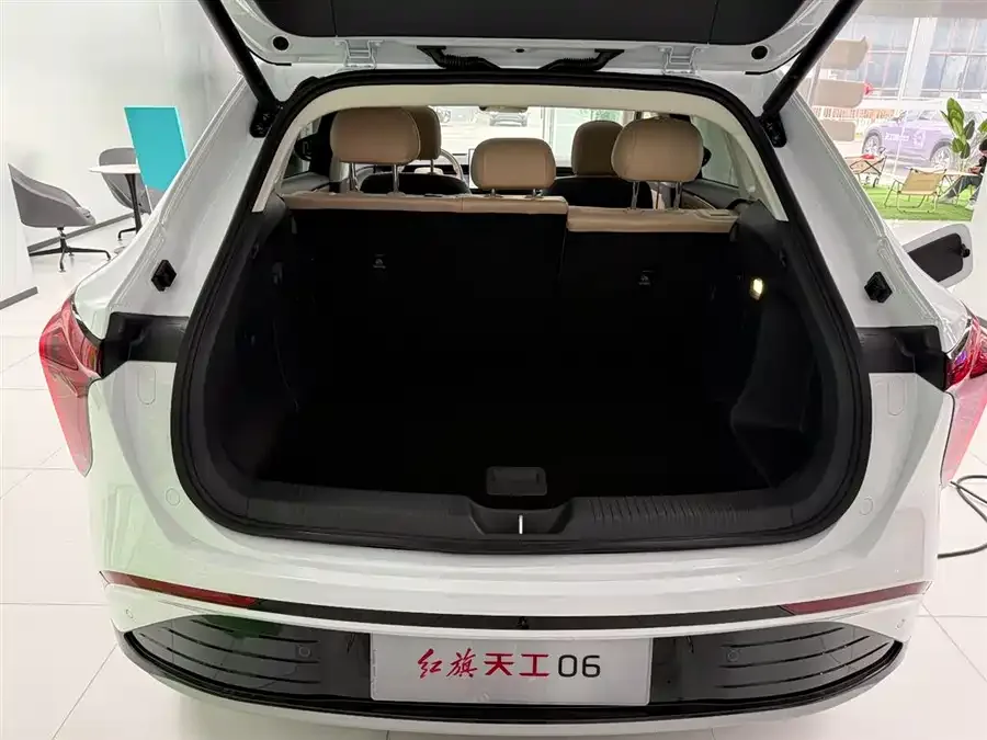 Hongqi Tiangong 06 Hongqi Tiangong 06 2025 520 Smart Edition 2026 — миниатюра 4