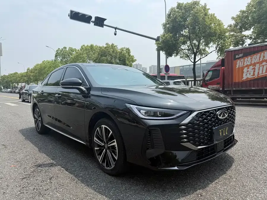 Chery Arrizo 8 PRO Chery Arrizo 8 PRO 2025 1.6T DCT Luxury Edition 2025 — миниатюра 3