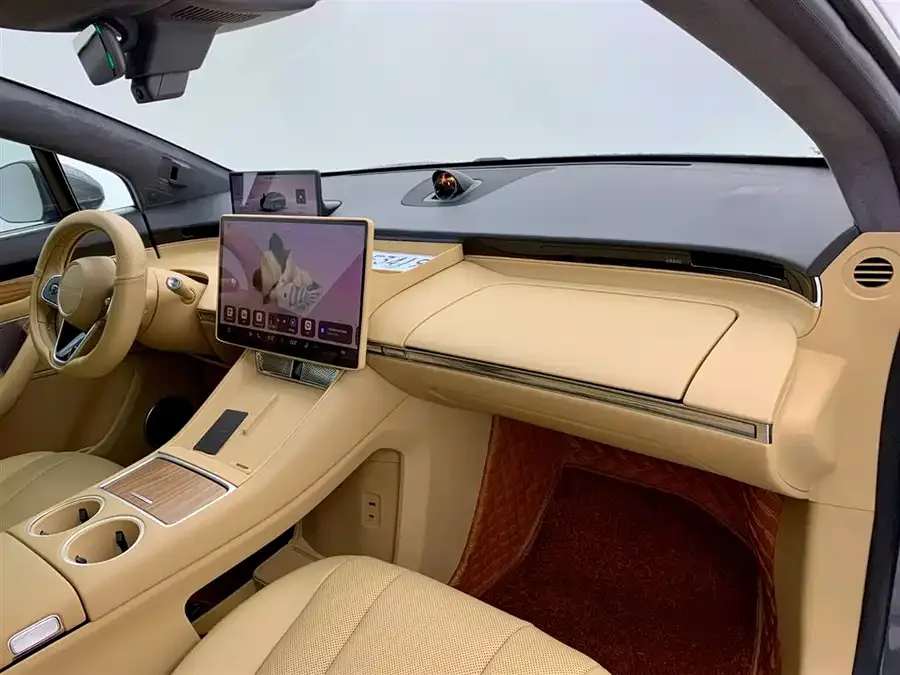 Smart world R7 Zhijie R7 2024 pure electric 667km Pro 2025 — миниатюра 4