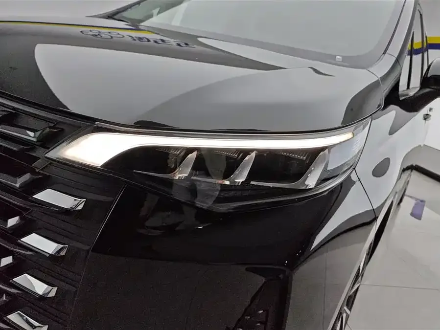 GAC Trumpchi M6 Trumpchi M6 2023 PRO 270T DCT Luxury Edition 2023 — миниатюра 2