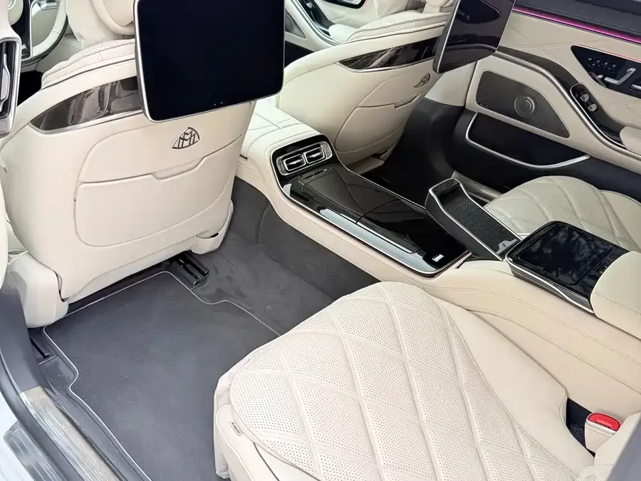 Mercedes-Benz Maybach S-Class 2026 Maybach S-Class S 480 4MATIC 2026 — миниатюра 3