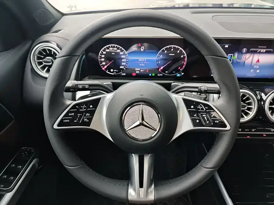 Mercedes-Benz GLB-Class Mercedes-Benz GLB 2024 facelift GLB 220 Fashion Edition 2025 — миниатюра 5