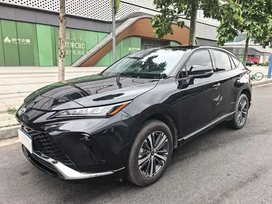 Toyota Venza Visa 2023 2.0L CVT two-wheel drive luxury version 2023 — фото 1, купить с доставкой в Москву