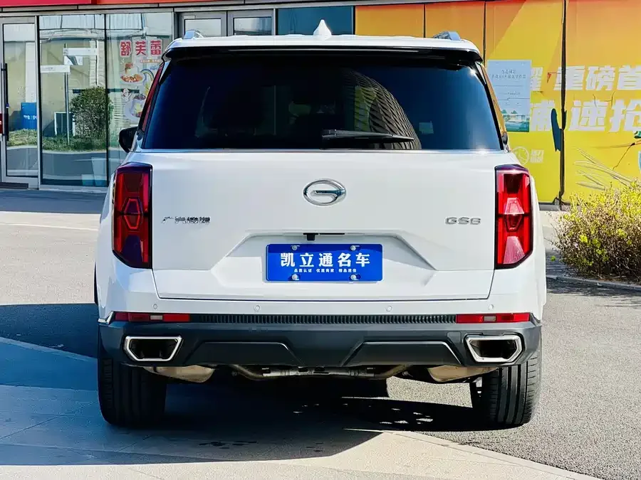 GAC Trumpchi GS8 Trumpchi GS8 2022 Pilot Series 2.0TGDI 2WD Premium Edition (7 Seaters) 2022 — миниатюра 2