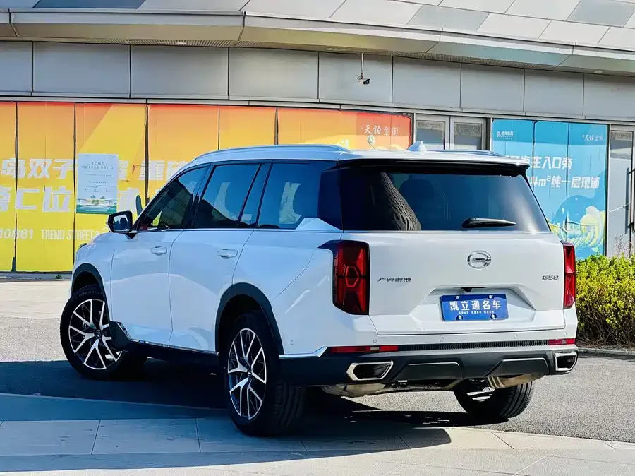 GAC Trumpchi GS8 Trumpchi GS8 2022 Pilot Series 2.0TGDI 2WD Premium Edition (7 Seaters) 2022 — миниатюра 4