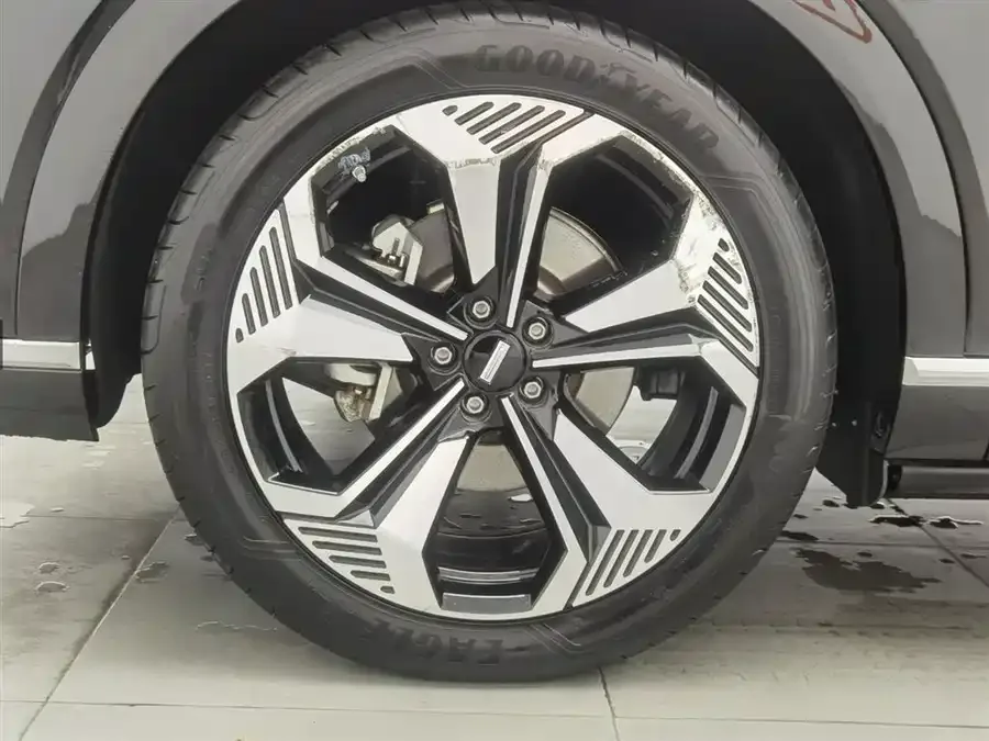 WEY Blue Mountains Wei Brand Blue Mountain 2023 four-wheel drive long-range version 2023 — миниатюра 5