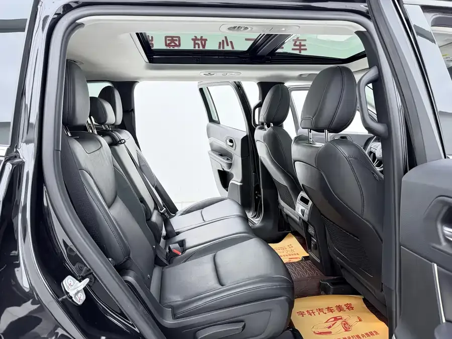 Jeep Commander Grand Commander 2022 2.0T 4WD Luxury Edition 2022 — миниатюра 5