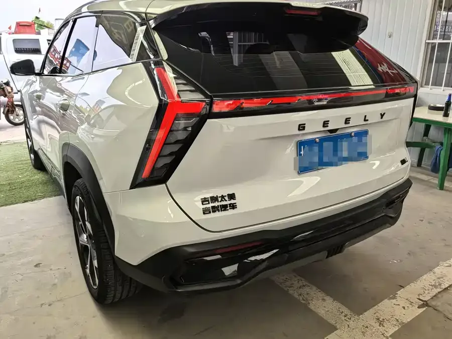Geely Atlas L Boyue L 2023 1.5TD DCT Luxury Edition 2023 — миниатюра 4
