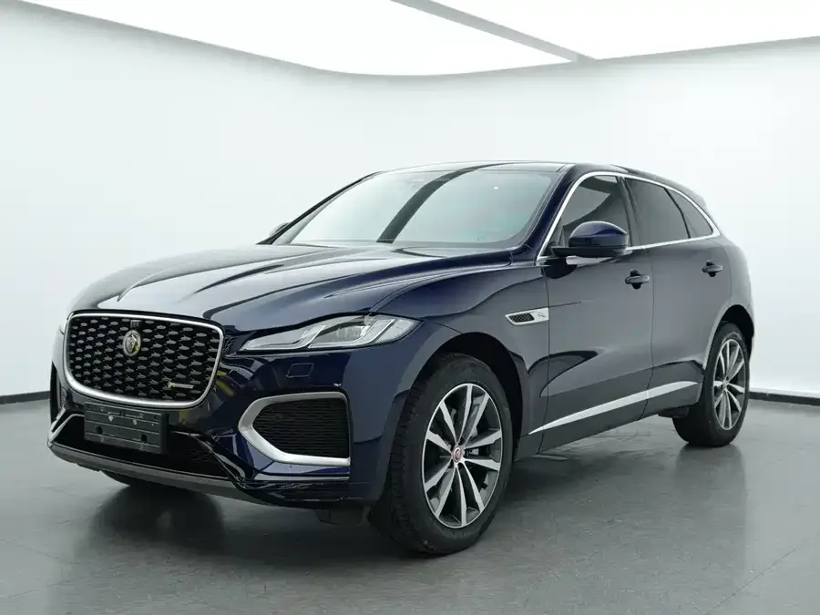 Jaguar F-Pace 2021 250PS R-Dynamic S 2022 — фото 1, купить с доставкой в Москву