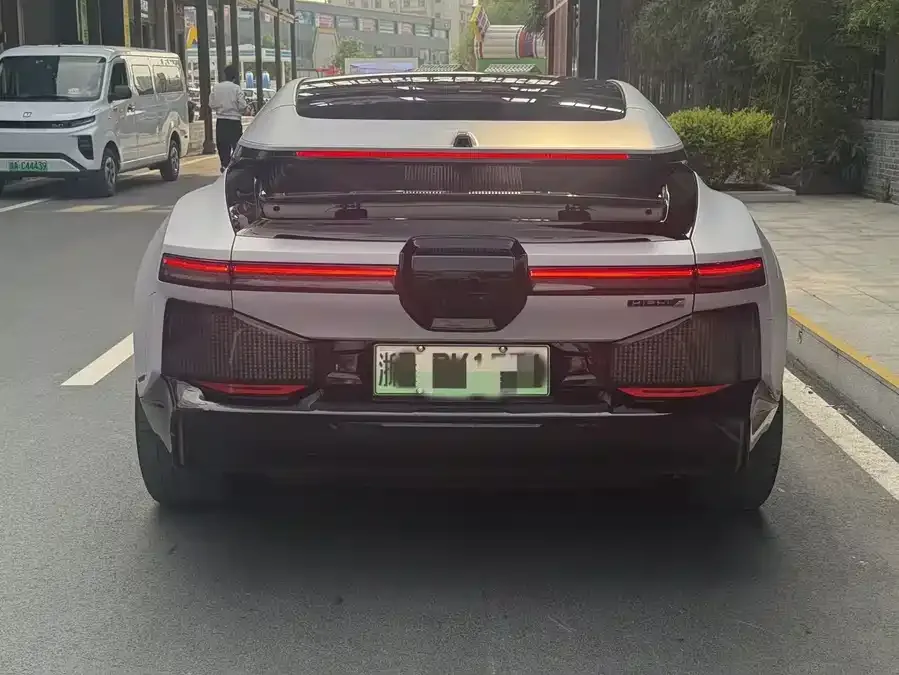 HiPhi Z HiPhi Z 2023 four-seater version 2023 — миниатюра 2