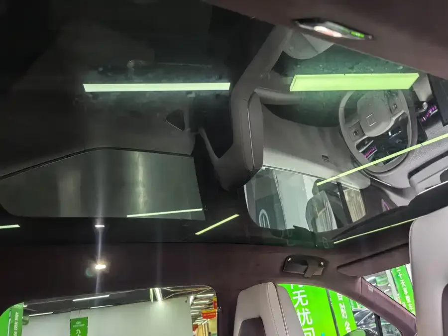 Zeekr X Zeekr X 2025 four-seat rear-wheel drive cube version 2024 — миниатюра 3