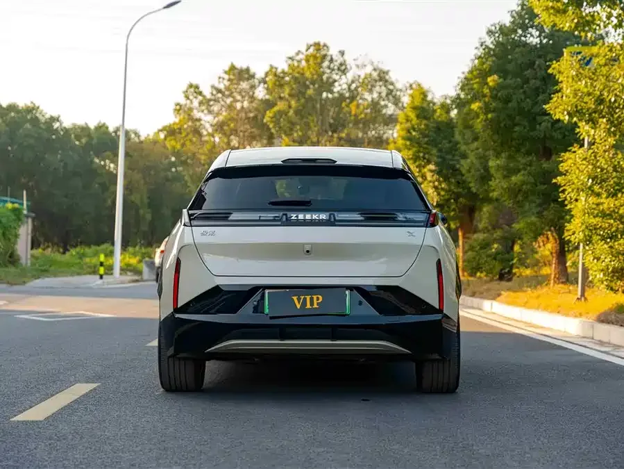 Zeekr X Zeekr X 2025 four-seat rear-wheel drive cube version 2024 — миниатюра 2