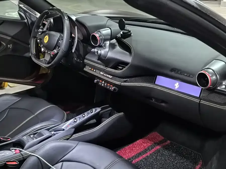 Ferrari F8 Ferrari F8 2020 Spider 3.9T V8 2022 — миниатюра 4