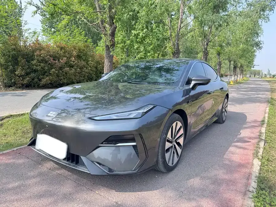 Geely Galaxy E8 Galaxy E8 2024 665km RWD Starship Smart Driving Edition 2024 — фото 1, купить с доставкой в Москву