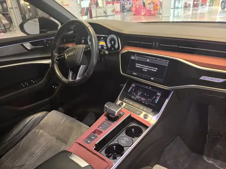 Audi A6L New Energy 2022 55 TFSI e quattro 2022 — миниатюра 3