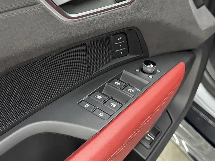 Audi e-tron GT 2023 basic model 2024 — миниатюра 5