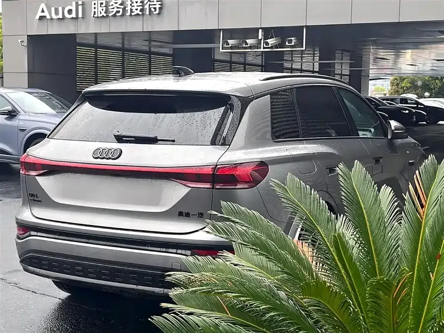Audi Q6L e-tron 2026 First Launch Pilot Edition 2026 — миниатюра 5