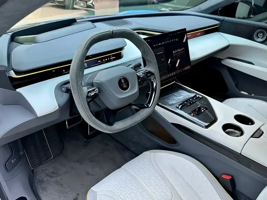 Lotus emeya Emeya 2024 Emeya L+ 2025 — миниатюра 3