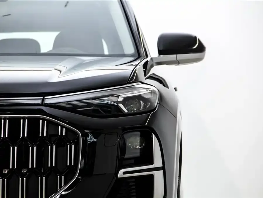 Audi Q6 2024 40 TFSI quattro Guanyun Style Yulin Package 7 Seats 2024 — миниатюра 3
