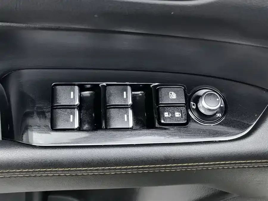Mazda CX-5 2022 2.5L Automatic 2WD Premium Edition 2022 — миниатюра 3