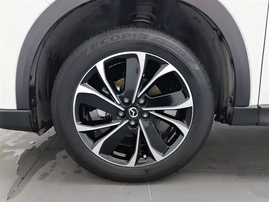 Mazda CX-5 2022 2.5L Automatic 2WD Premium Edition 2022 — миниатюра 5