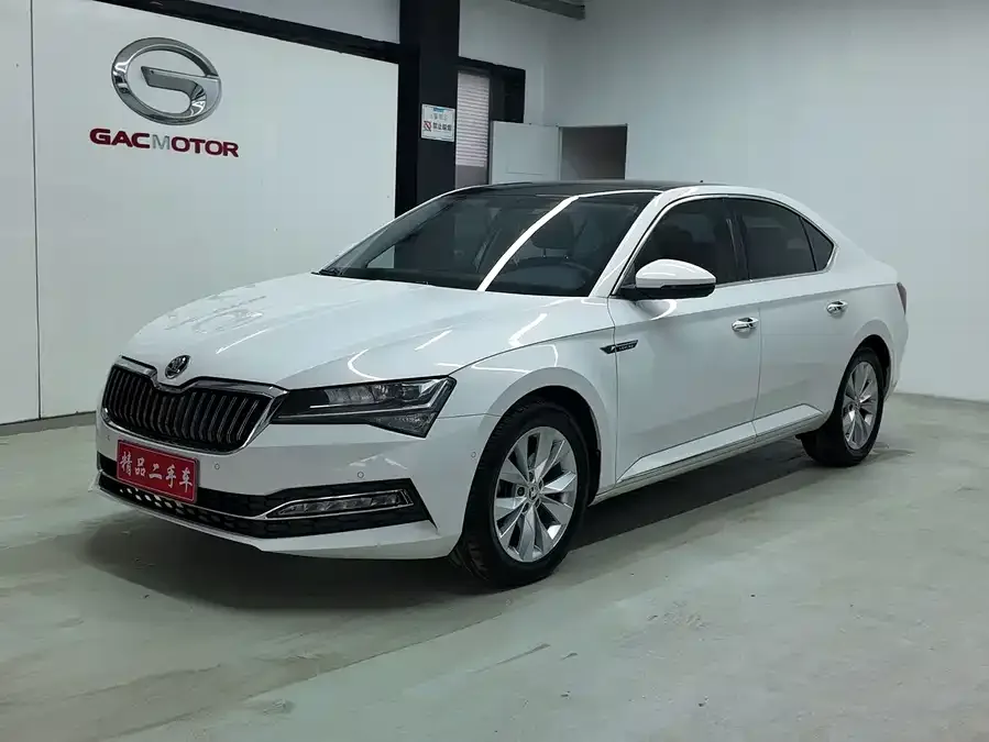 Skoda SuperB Super 2021 TSI280 DSG Comfort Edition 2022 — фото 1, купить с доставкой в Москву