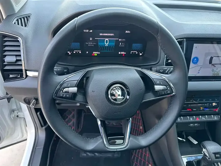 Skoda Karoq Korok 2023 TSI280 Exclusive Edition 2023 — миниатюра 5