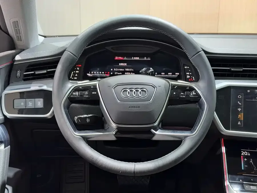 Audi A7L 2024 45TFSI S-line Dream Flow Crystal Set 2024 — миниатюра 4