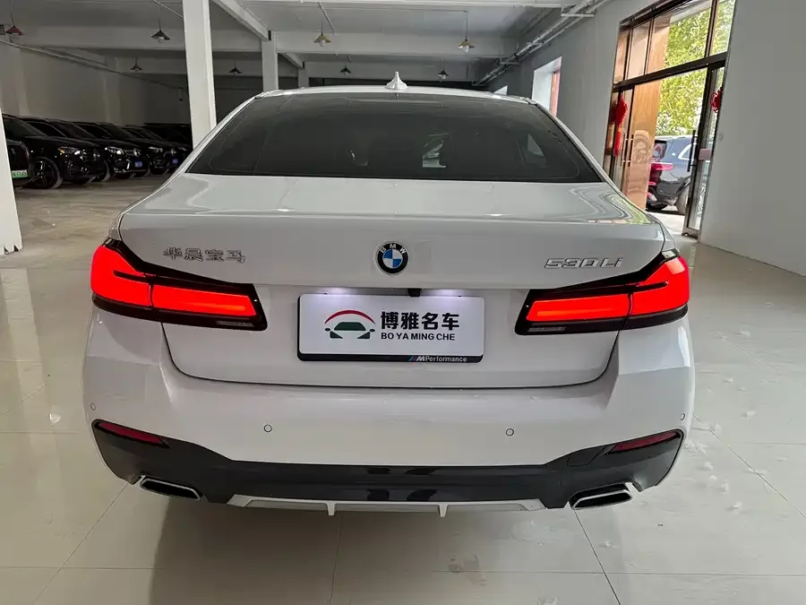 BMW 5 Series BMW 5 Series 2023 530Li Leading Luxury Package 2023 — миниатюра 4