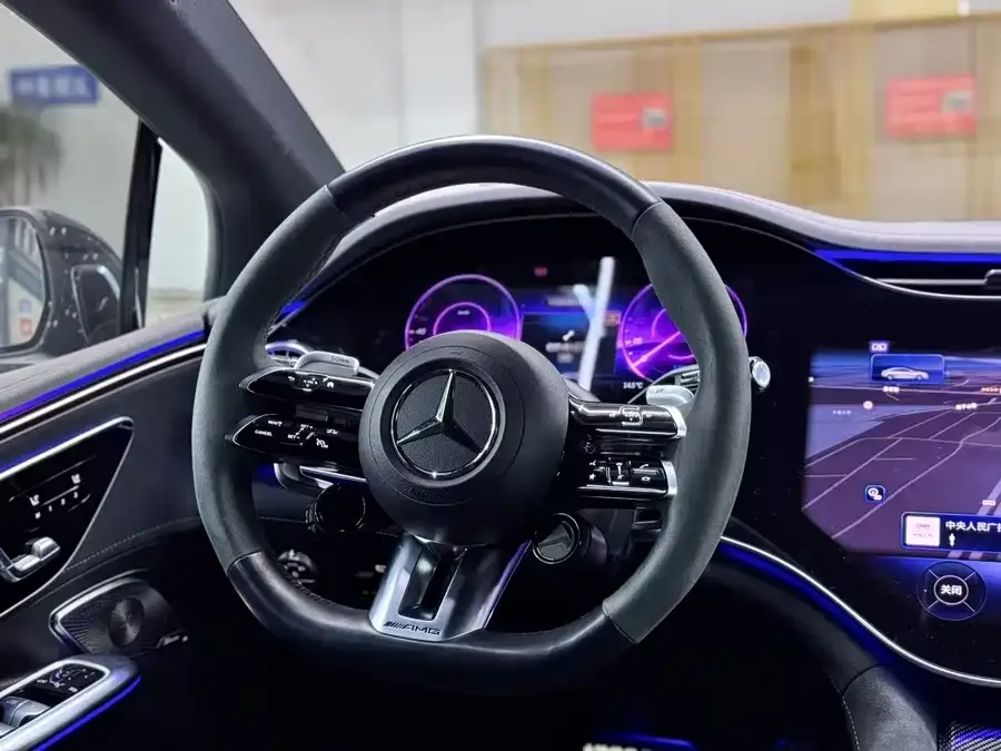 Mercedes-Benz EQE SUV AMG Mercedes-Benz EQE AMG 2023 AMG EQE 53 4MATIC+ 2023 — миниатюра 5