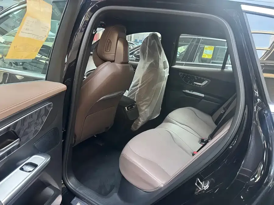 Mercedes-Benz EQE SUV Mercedes-Benz EQE SUV 2024 500 4MATIC Pioneer Edition 2025 — миниатюра 2