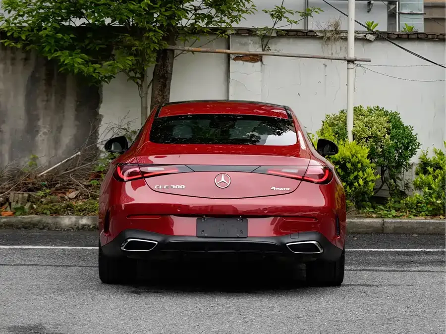 Mercedes-Benz CLE Mercedes-Benz CLE 2024 CLE 300 4MATIC Luxury Coupe 2024 — миниатюра 2