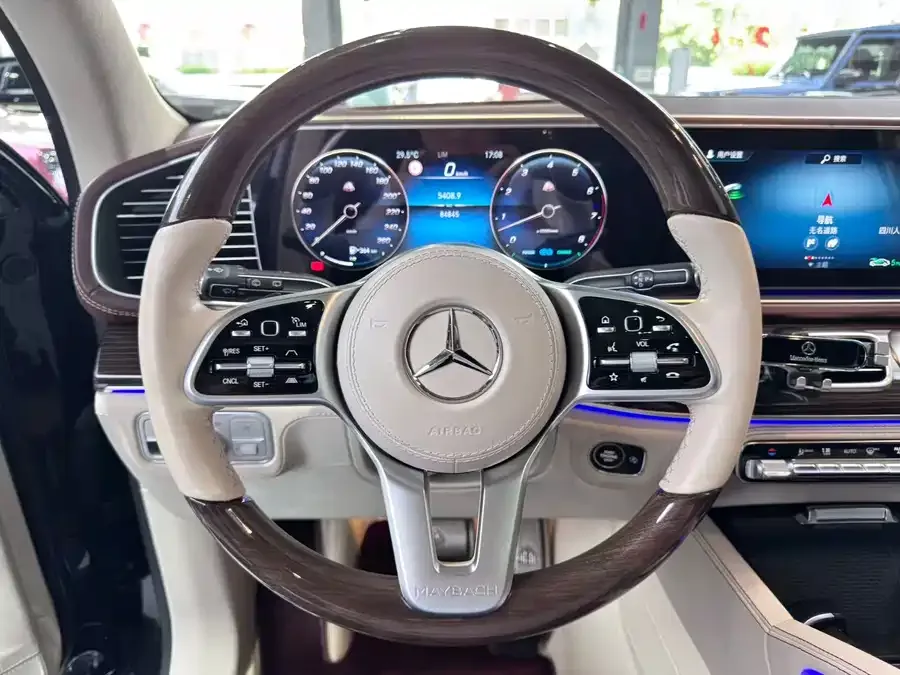 Mercedes-Benz Maybach GLS Maybach GLS 2022 GLS 600 4MATIC Liyue Edition 2023 — миниатюра 3