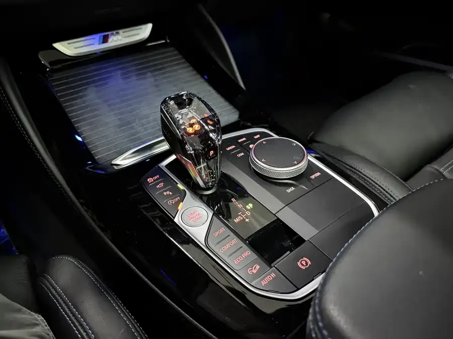 BMW X4 M40i 2022 M40i 2023 — миниатюра 3