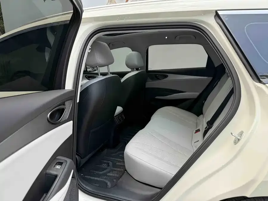 BYD Seal 06 DM-i Travel Edition Seal 06 DM-i Touring Edition 2025 DM-i 150KM Flagship Model 2025 — миниатюра 2