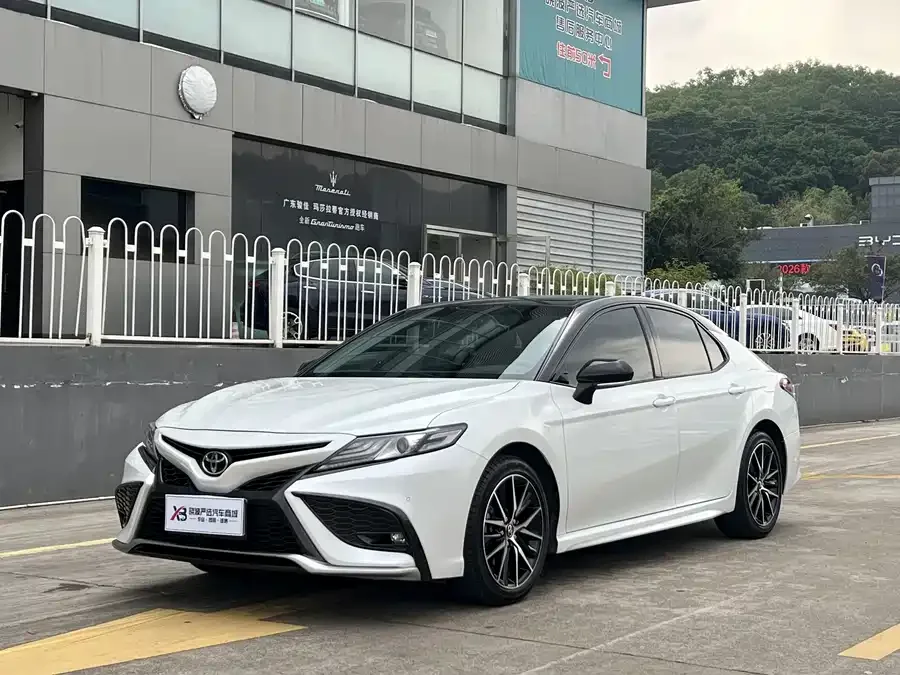 Toyota Camry Camry 2021 2.0S Advanced Edition 2022 — фото 1, купить с доставкой в Москву
