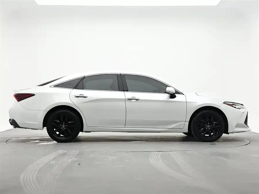 Toyota Avalon Asia Dragon 2019 2.0L Deluxe Edition National VI 2022 — миниатюра 2