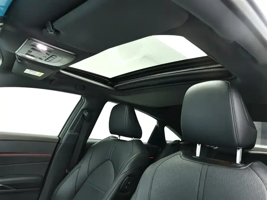 Toyota Avalon Asia Dragon 2019 2.0L Deluxe Edition National VI 2022 — миниатюра 4
