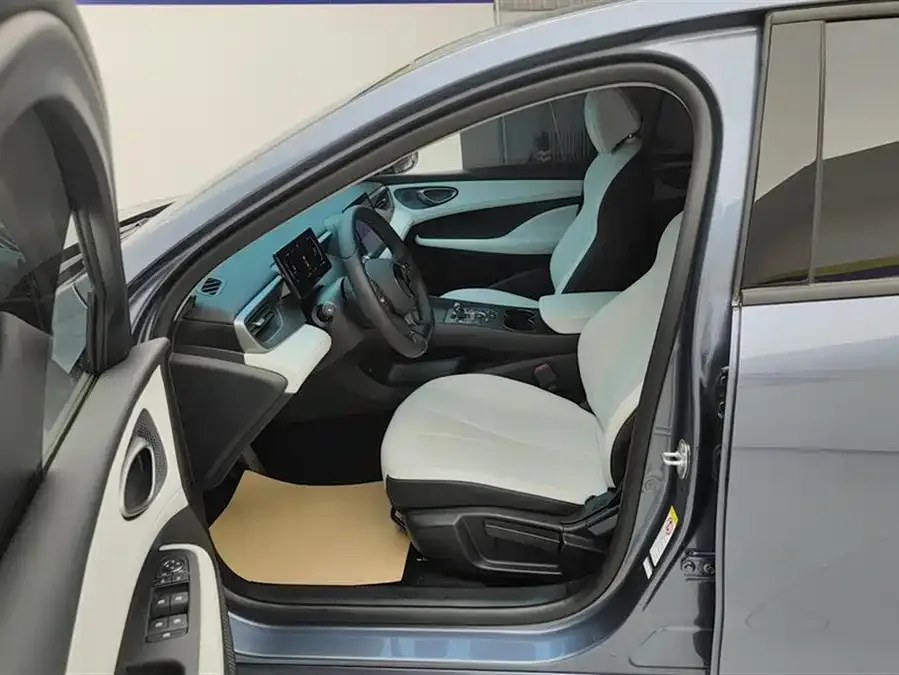 BYD seal 05 DM-i Seal 05 DM-i 2025 DM-i Intelligent Driving Edition 55KM Luxury Model 2025 — миниатюра 3